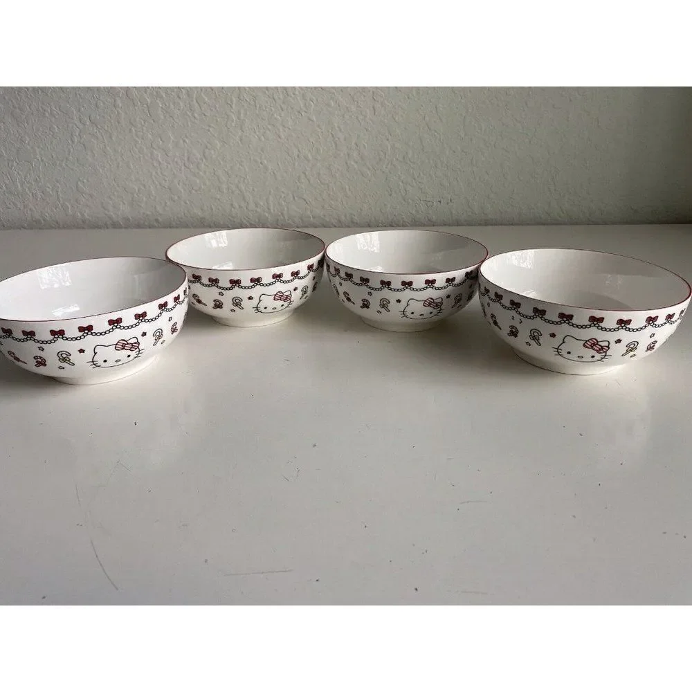 Set Of 4 Sanrio Hello Kitty Ceramic 27 Oz Bowl Christmas Candy Cane‎ Garland NEW